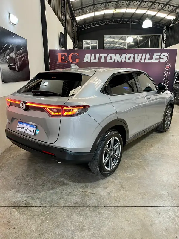 Mira esta publicación de Honda HRV 2024 en Motordil