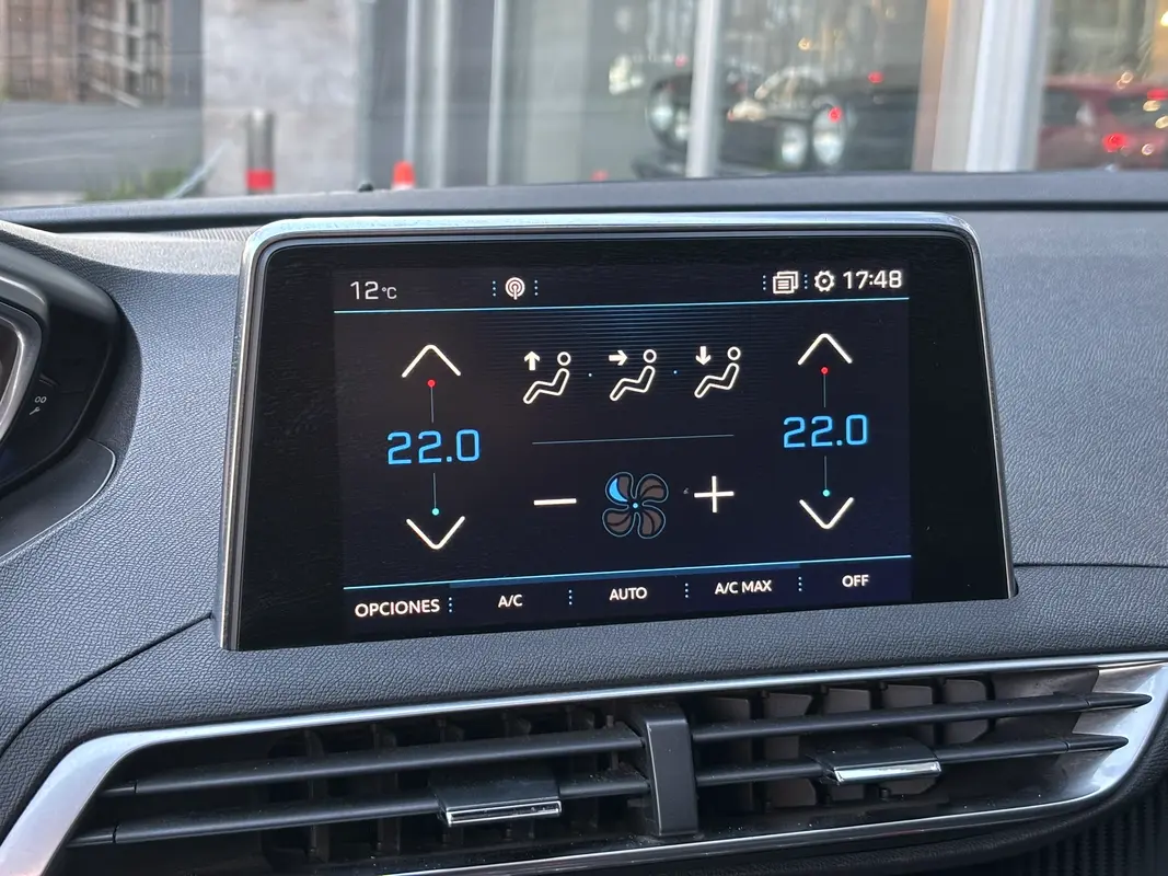 Mirá esta publicación de Peugeot 3008