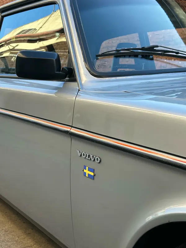Mirá esta publicación de Volvo 242