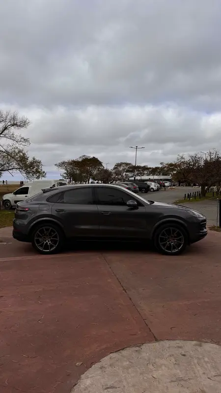 Mira esta publicación de Porsche Cayenne