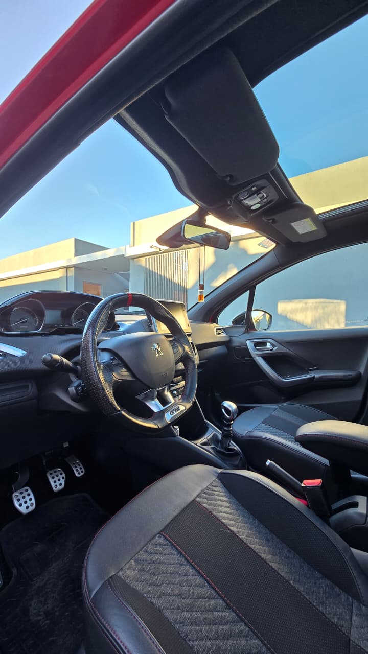 Mirá esta publicación de Peugeot 208