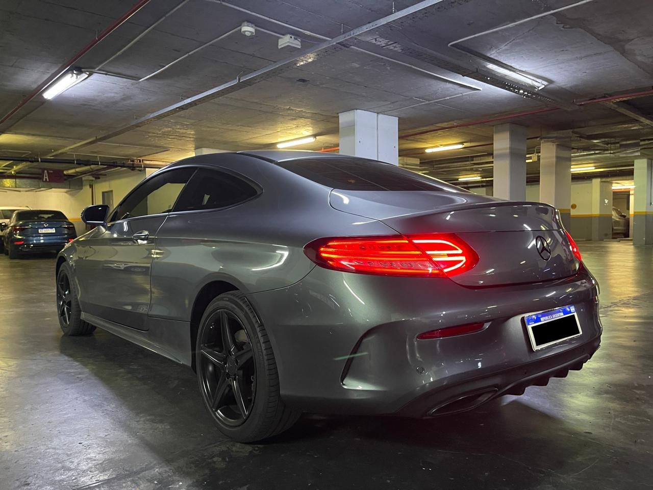 Mira esta publicación de Mercedes Benz Clase C