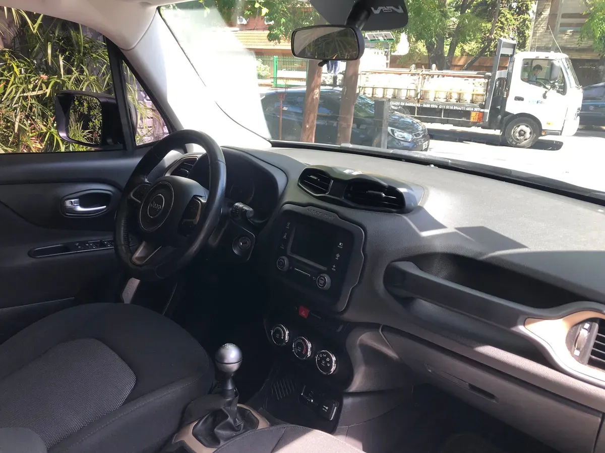 Mirá esta publicación de Jeep Renegade