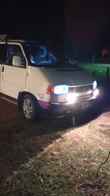 Mira esta publicación de Volkswagen Transporter 2001 en Motordil