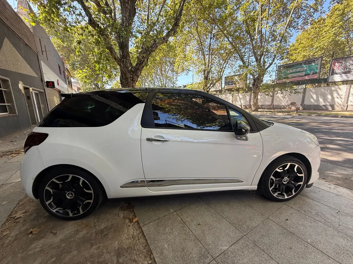 Mira esta publicación de Ds Automobiles DS3