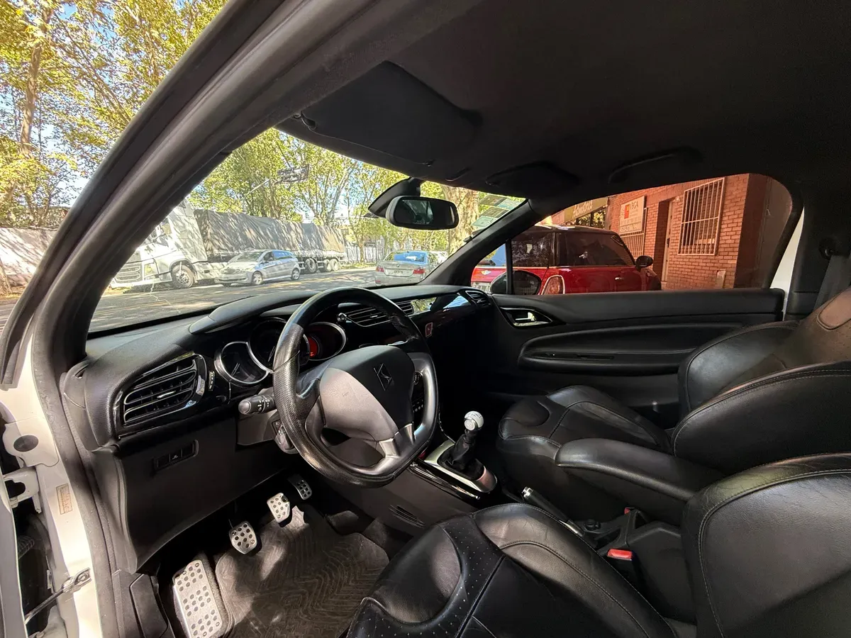 Mira esta publicación de Ds Automobiles DS3