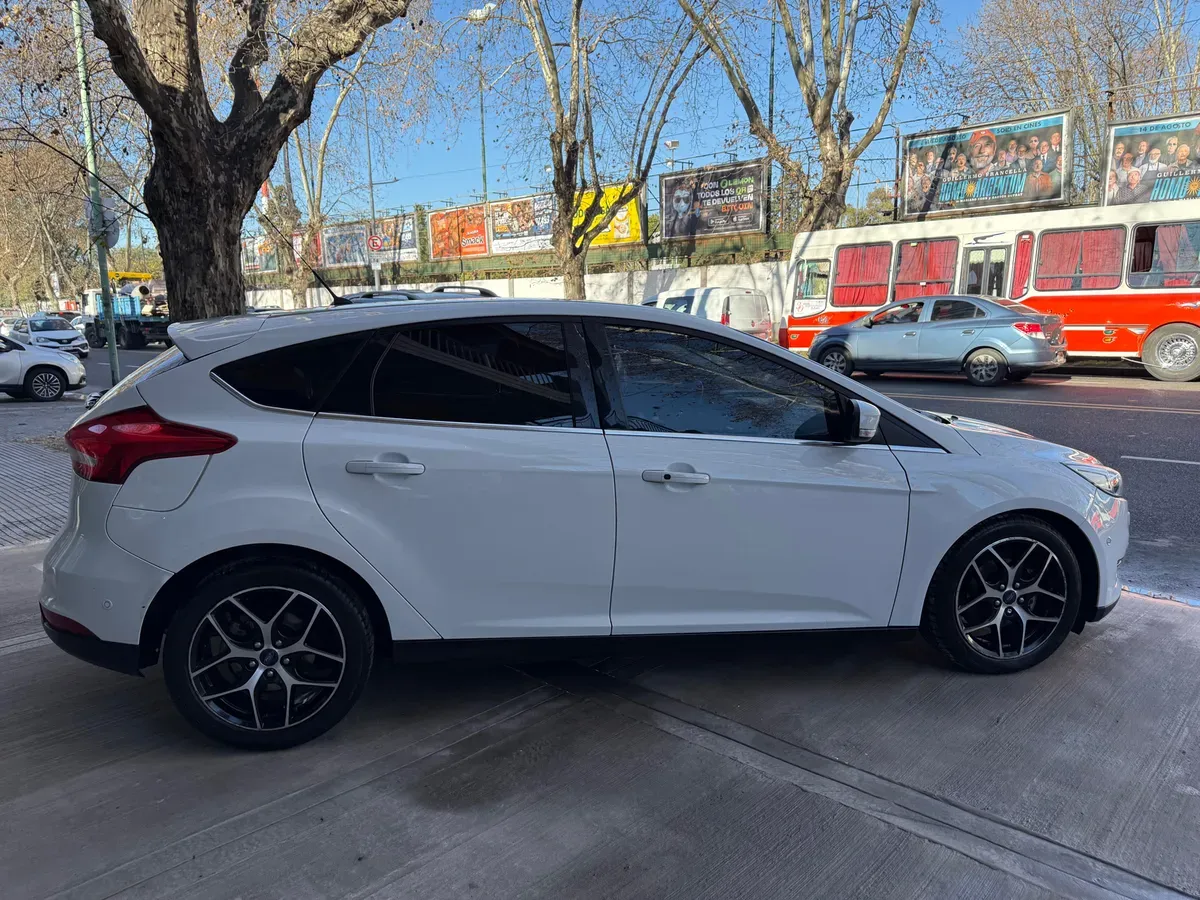 Mira esta publicación de Ford Focus