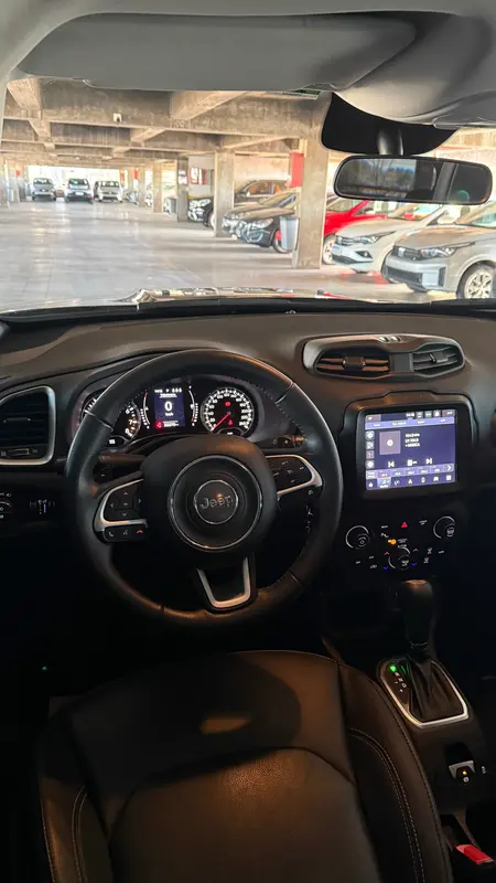 Mirá esta publicación de Jeep Renegade