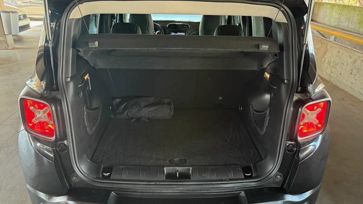 Mirá esta publicación de Jeep Renegade