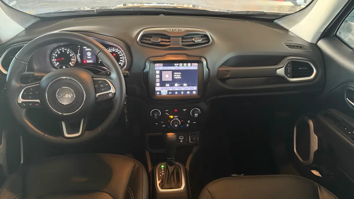 Mirá esta publicación de Jeep Renegade
