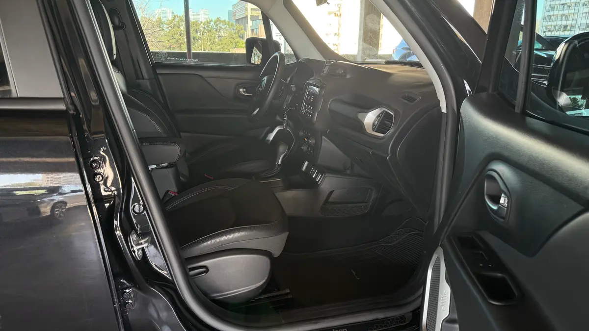 Mirá esta publicación de Jeep Renegade