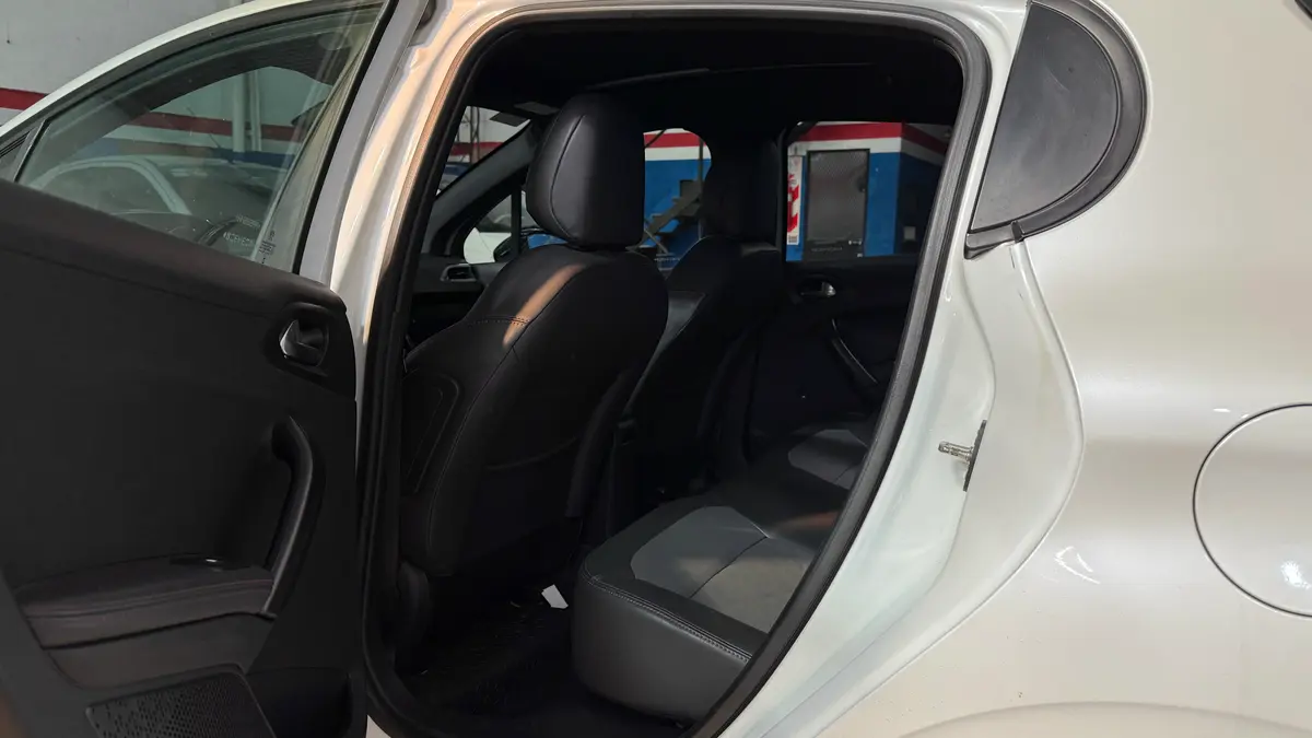 Mirá esta publicación de Peugeot 208