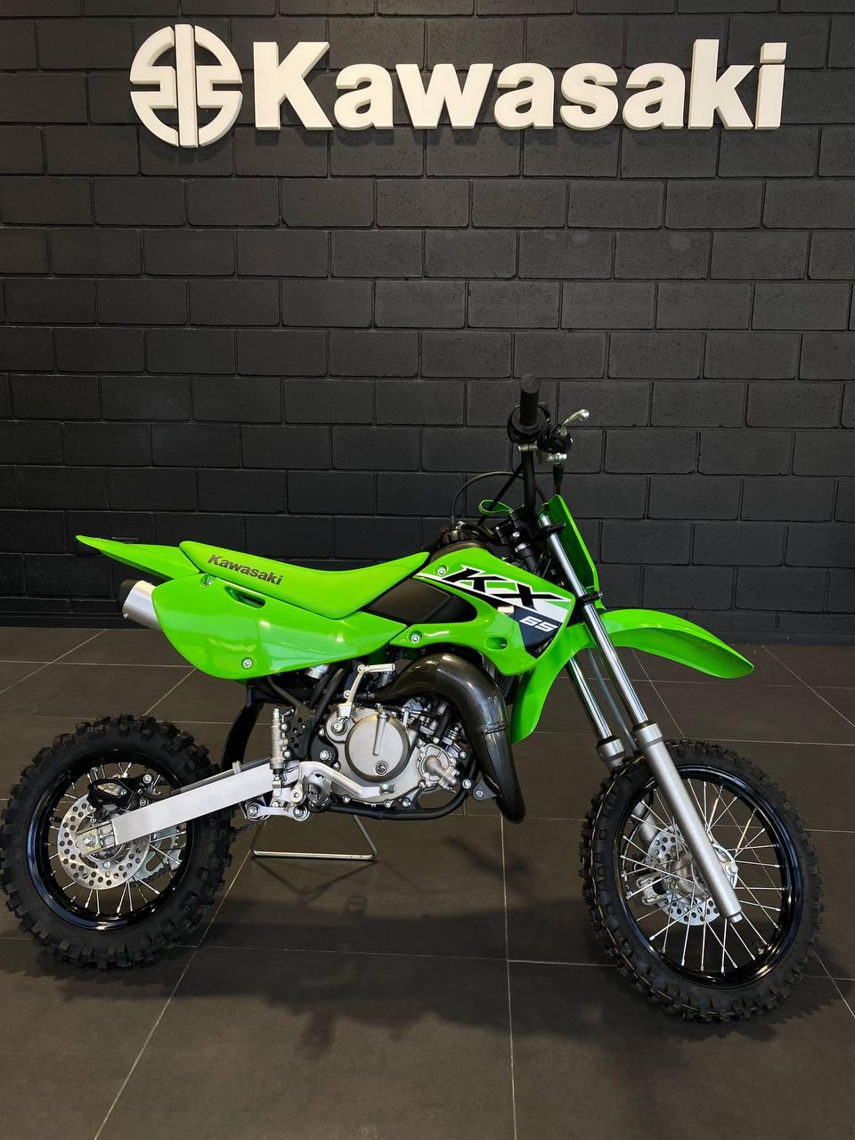 Mira esta publicación de Kawasaki KX 65 2025 en Motordil