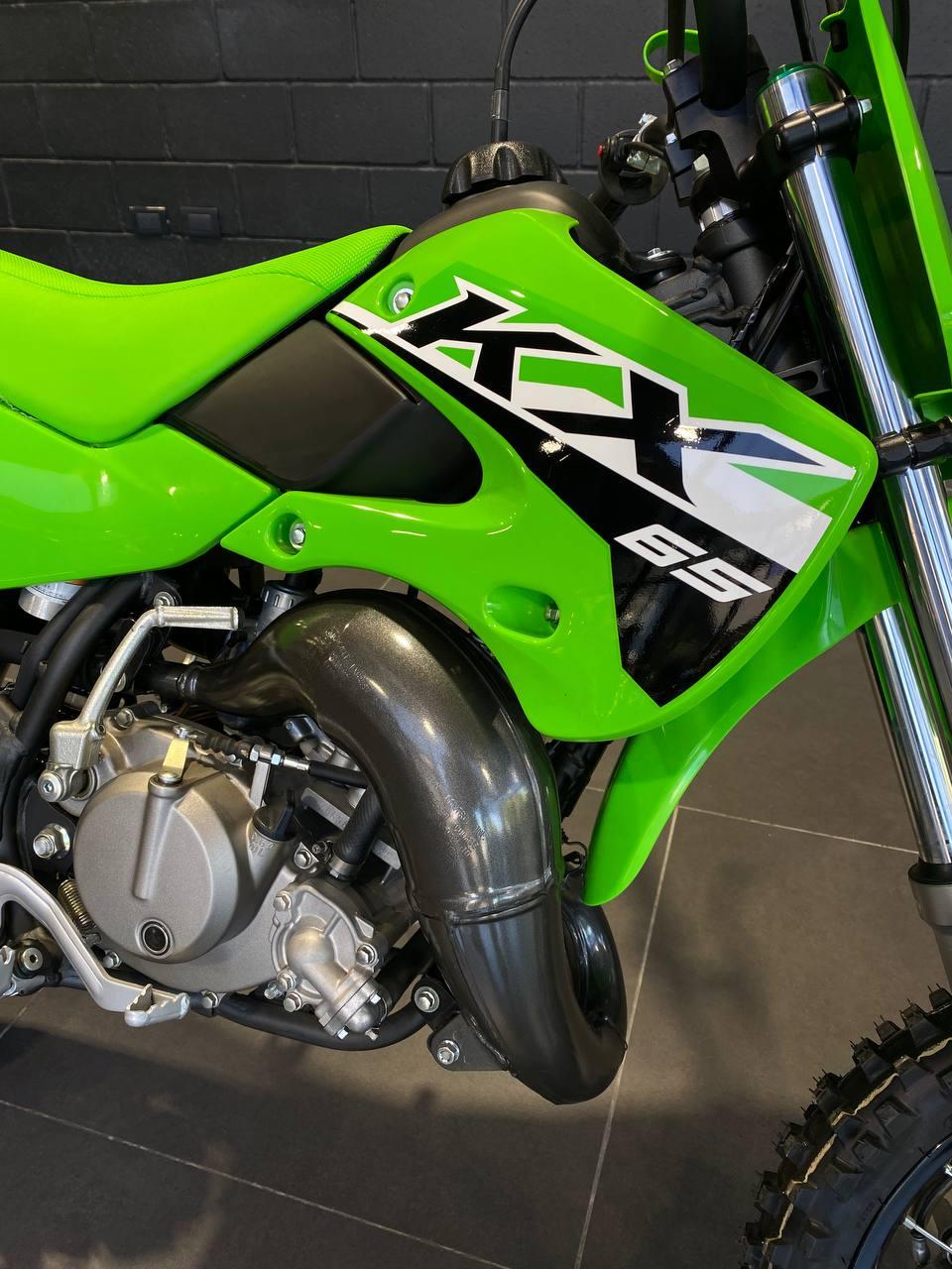Mira esta publicación de Kawasaki KX 65 2025 en Motordil