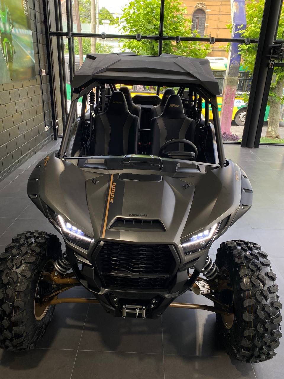 Mira esta publicación de Kawasaki KRX Teryx 1000 UTV 2024 en Motordil