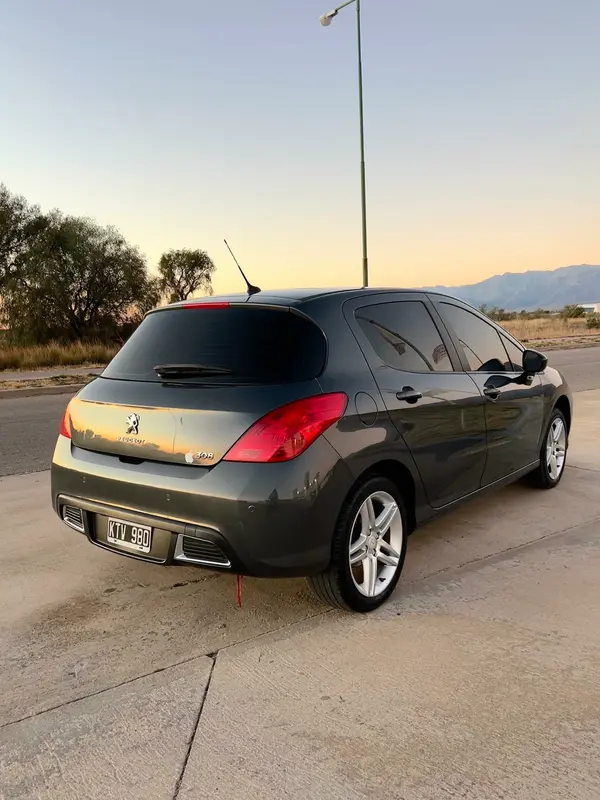 Mirá esta publicación de Peugeot 308