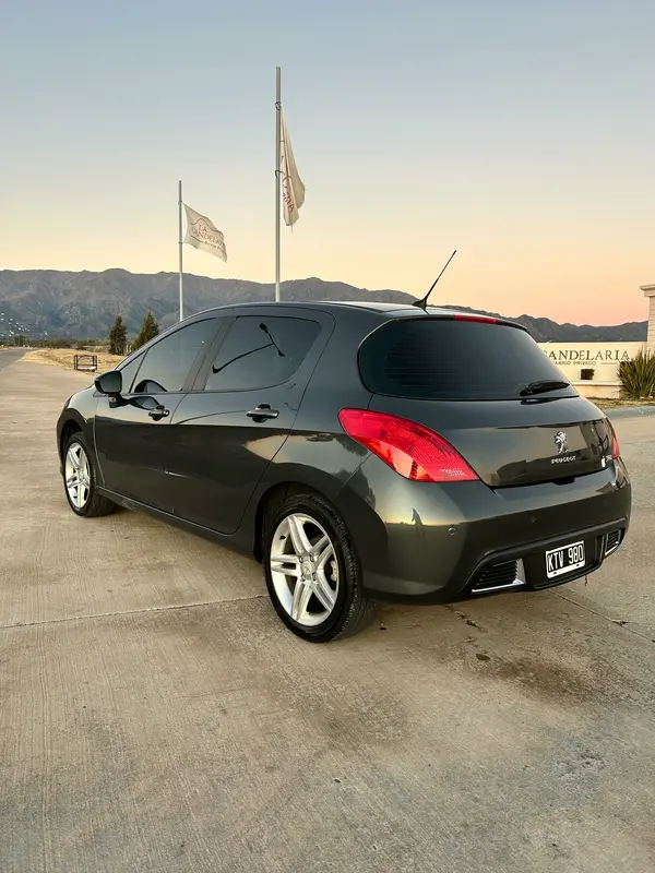 Mirá esta publicación de Peugeot 308