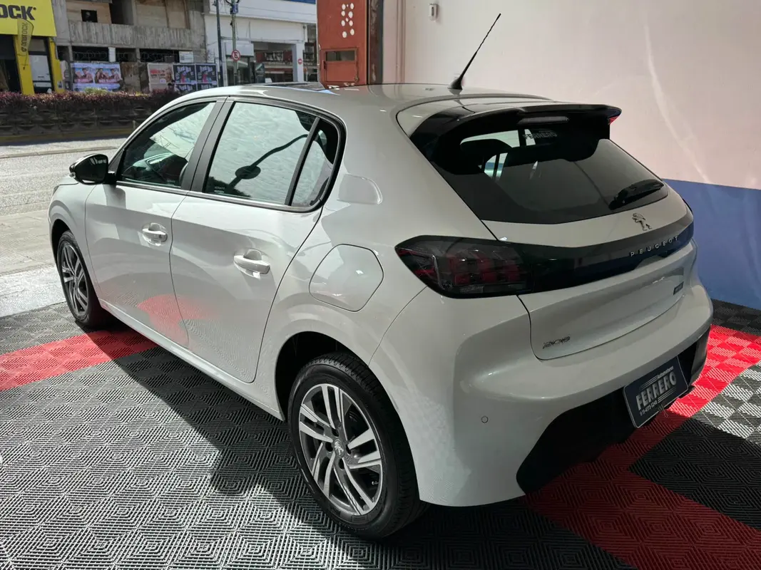 Mirá esta publicación de Peugeot 208