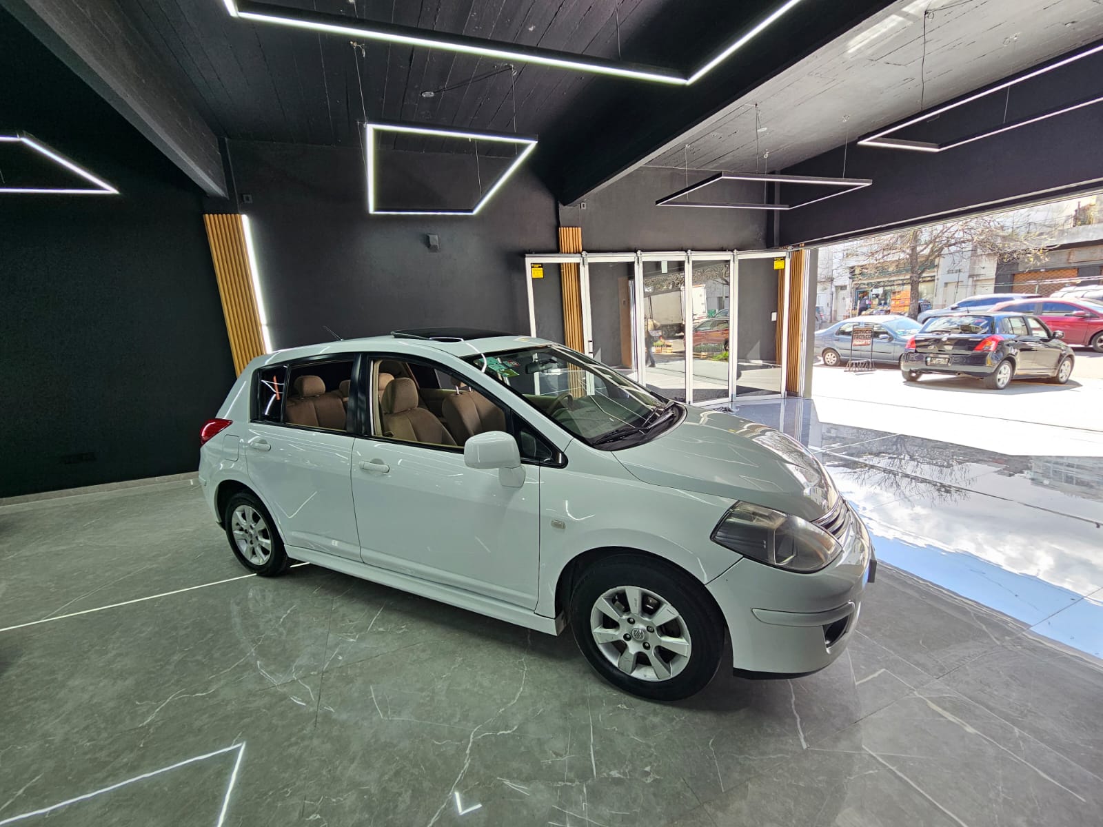 Mira esta publicación de Nissan Tiida