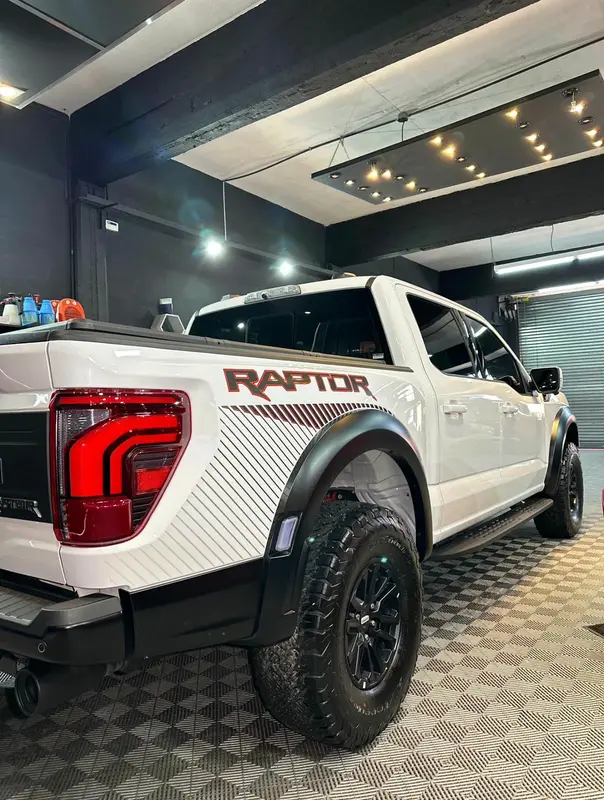 Mirá esta publicación de Ford F 150 Raptor