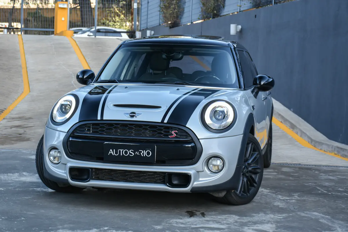 Mirá esta publicación de Mini Cooper Cooper