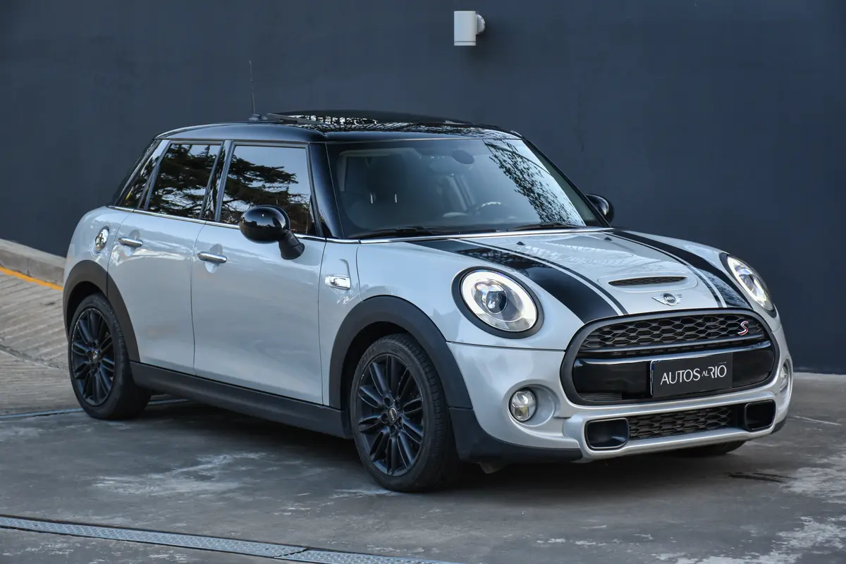 Mirá esta publicación de Mini Cooper Cooper