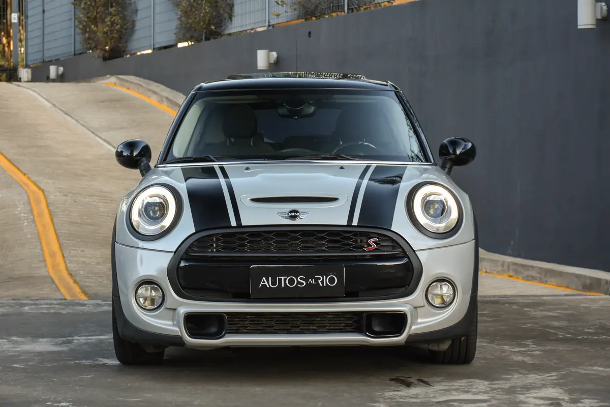 Mira esta publicación de Mini Cooper Cooper