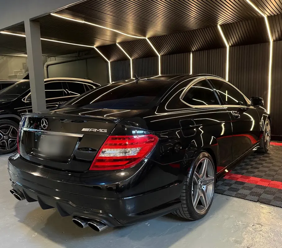 Mira esta publicación de Mercedes Benz Clase C