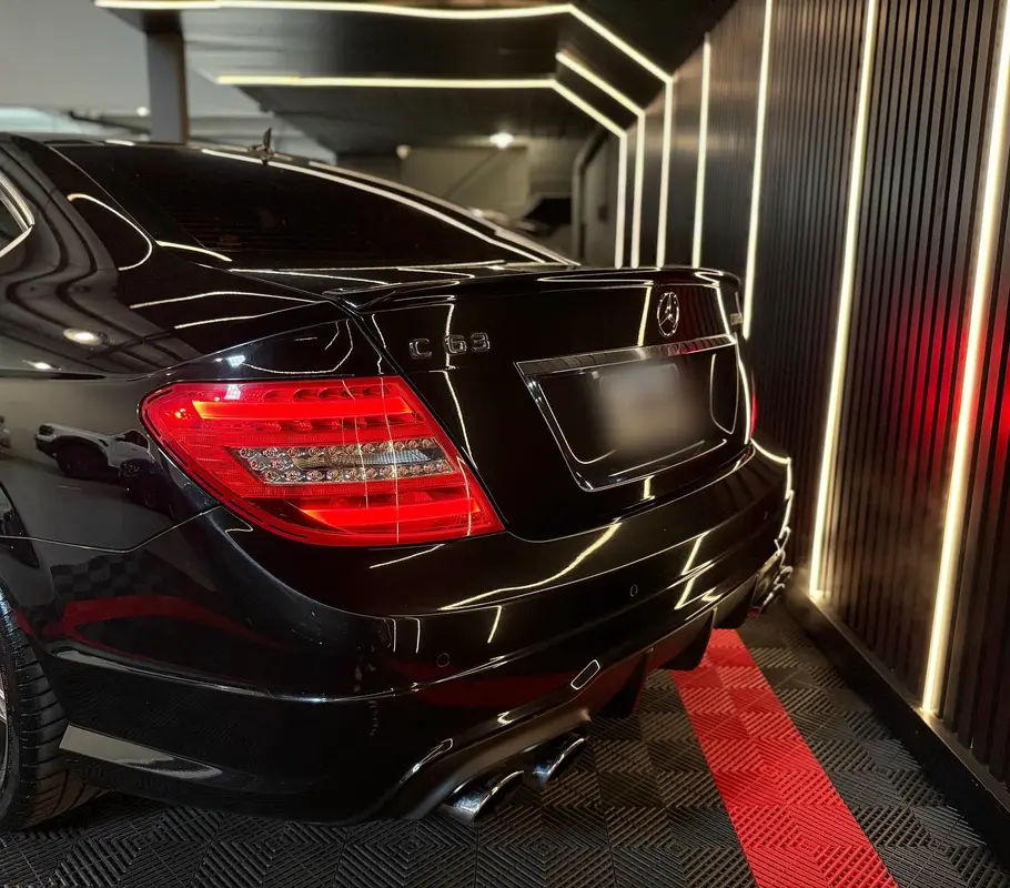 Mira esta publicación de Mercedes Benz Clase C