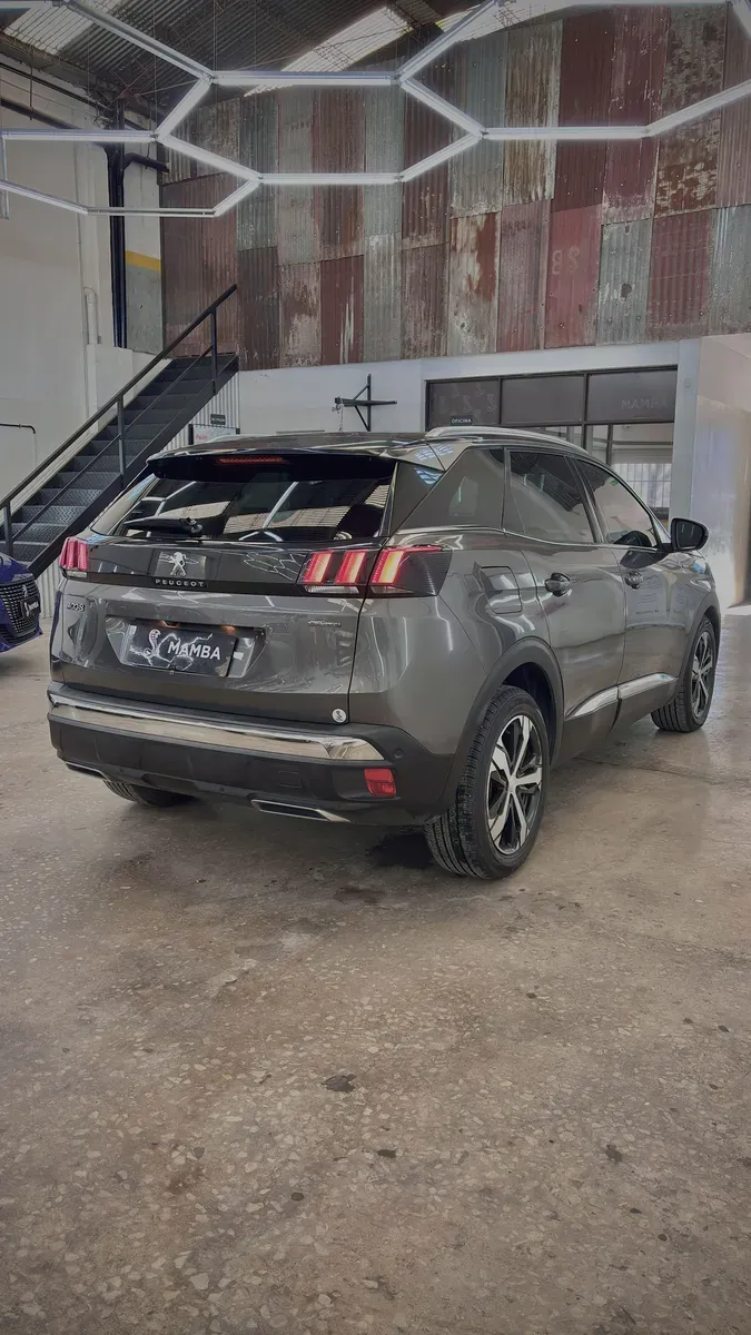Mira esta publicación de Peugeot 3008