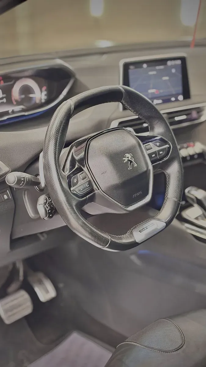 Mira esta publicación de Peugeot 3008