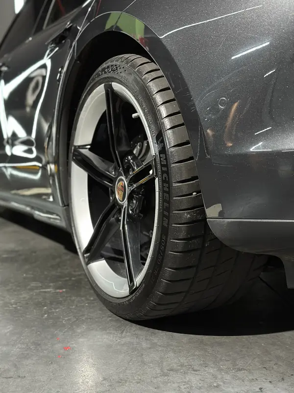 Mirá esta publicación de Porsche Taycan