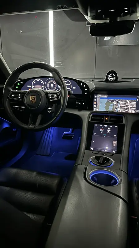 Mira esta publicación de Porsche Taycan