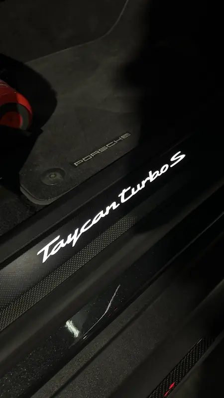 Mirá esta publicación de Porsche Taycan