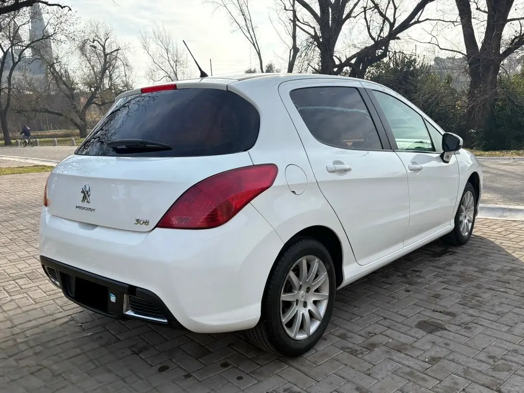 Mira esta publicación de Peugeot 308