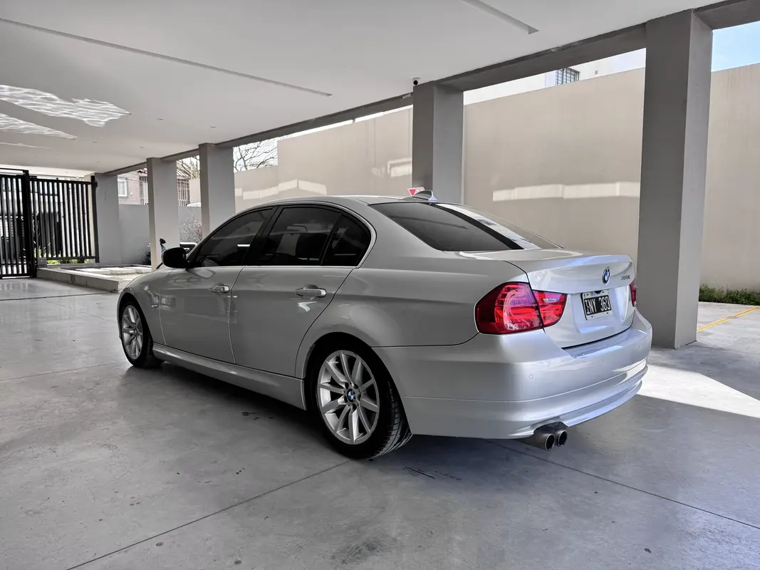 Mira esta publicación de BMW Serie 3