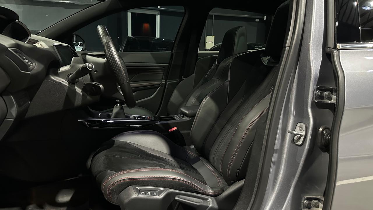 Mira esta publicación de Peugeot 308