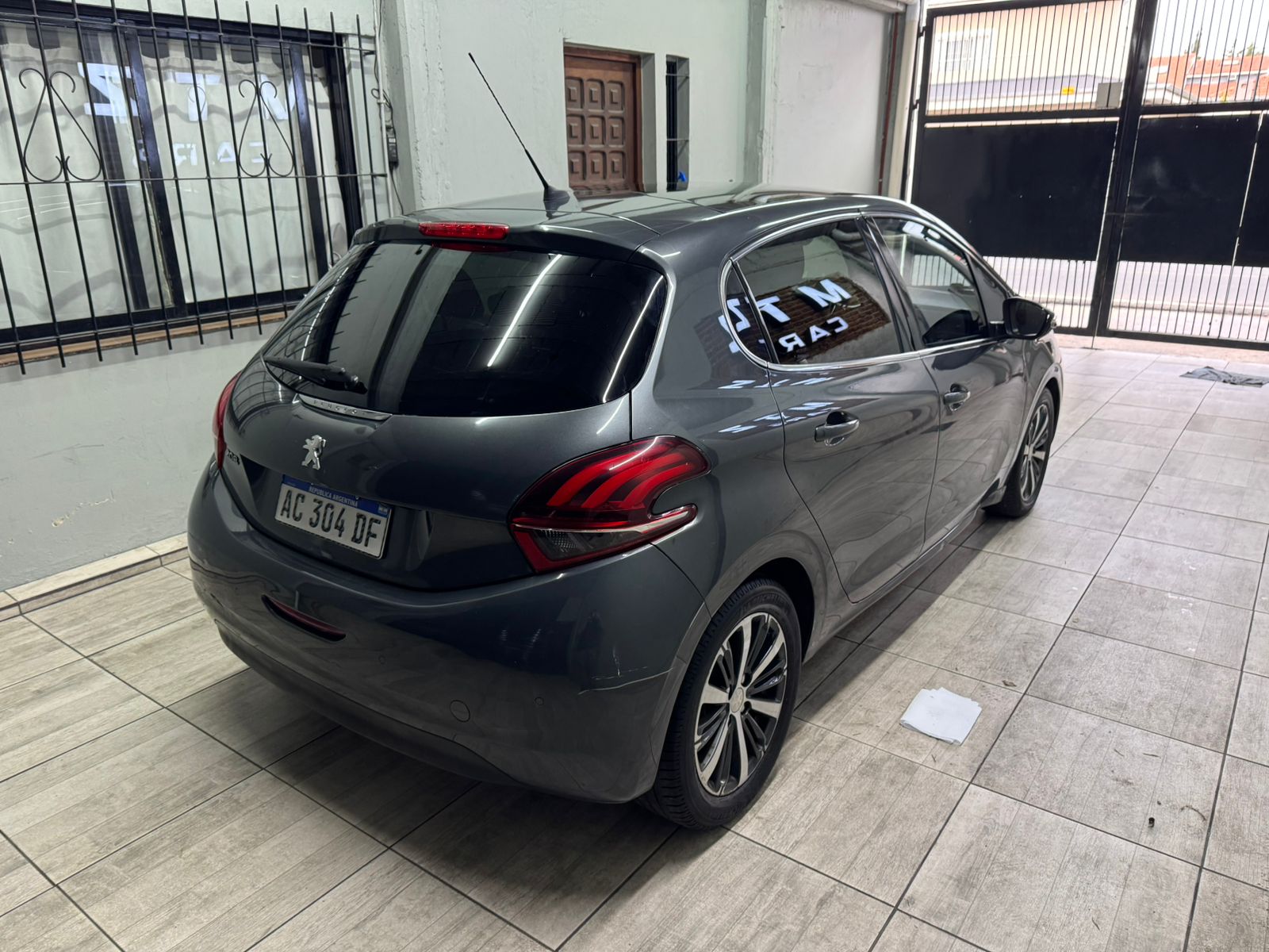 Mira esta publicación de Peugeot 208