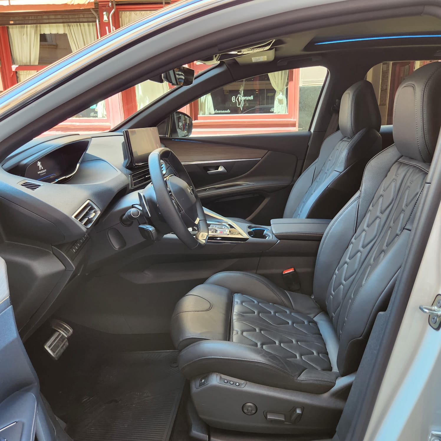 Mirá esta publicación de Peugeot 3008