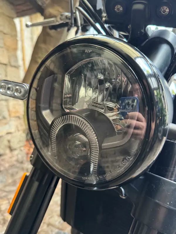 Mira esta publicación de Benelli Leoncino 500