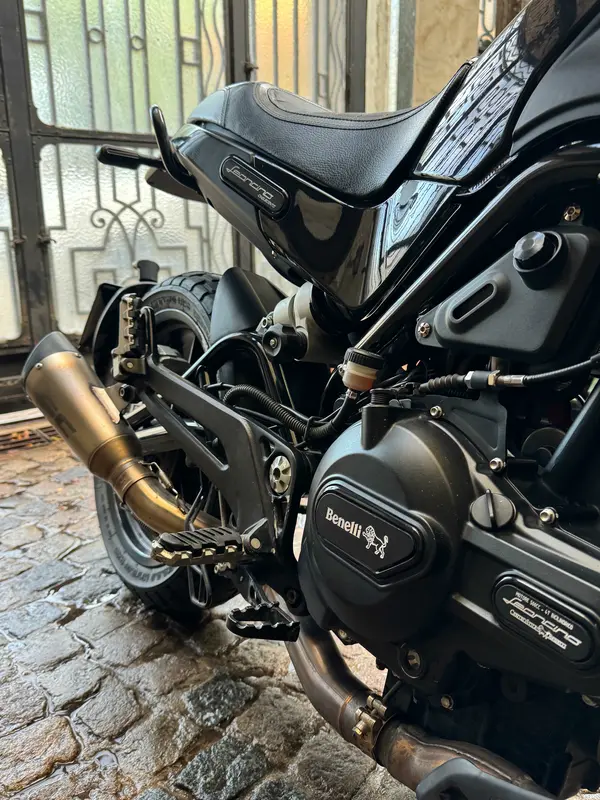Mira esta publicación de Benelli Leoncino 500