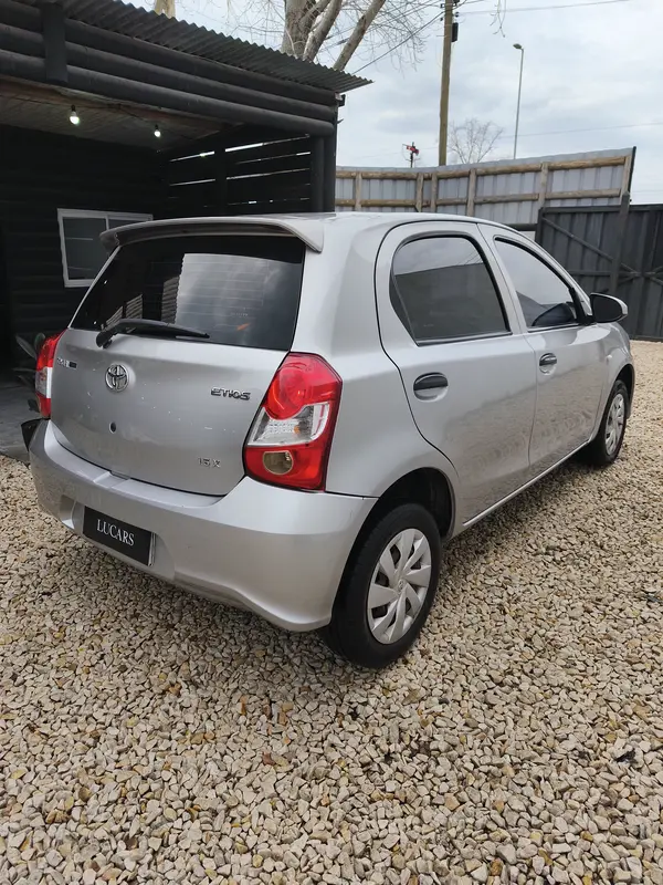 Mirá esta publicación de Toyota Etios