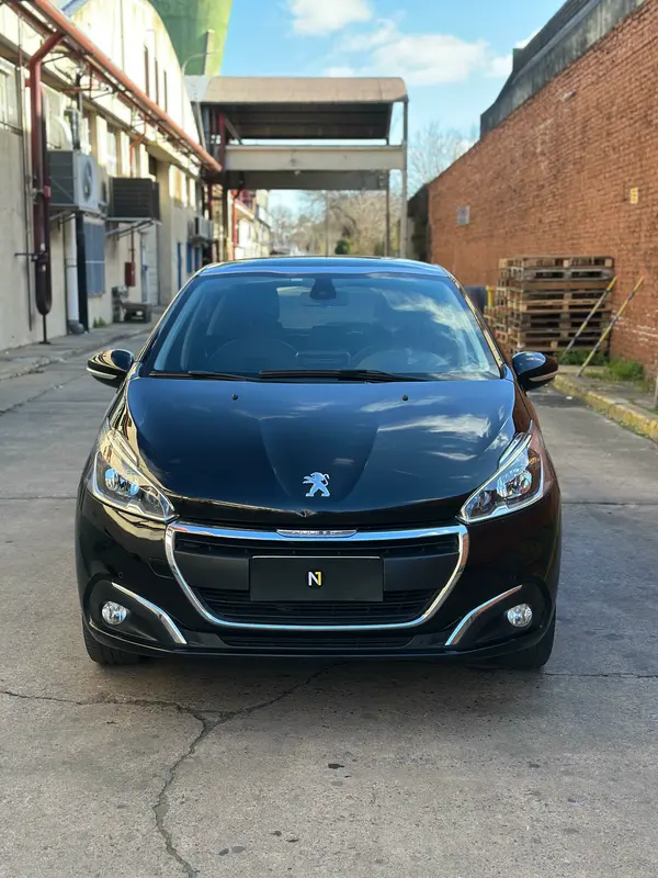 Mirá esta publicación de Peugeot 208