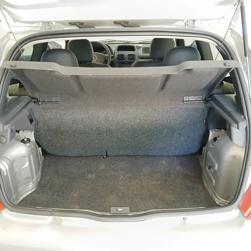 Mira esta publicación de Renault Clio Mio 2013 en Motordil