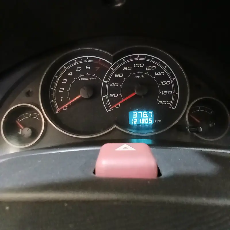 Mira esta publicación de Chevrolet Celta 2013 en Motordil