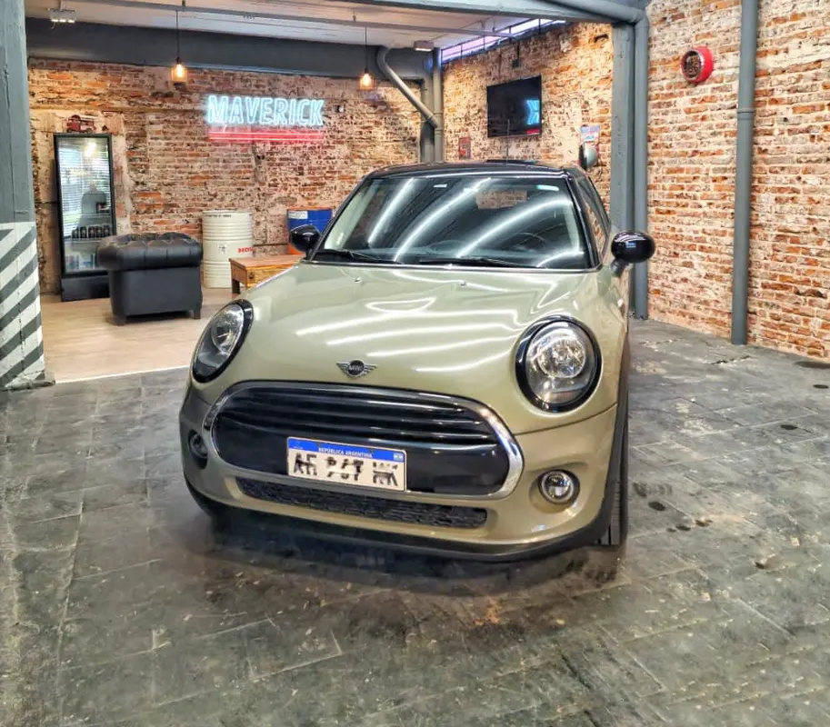 Mirá esta publicación de Mini Cooper Cooper