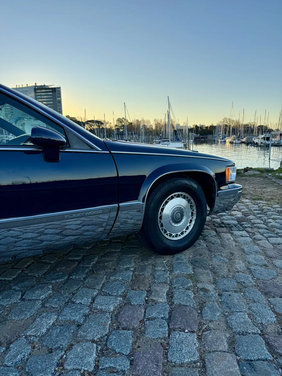 Mirá esta publicación de Cadillac Otros