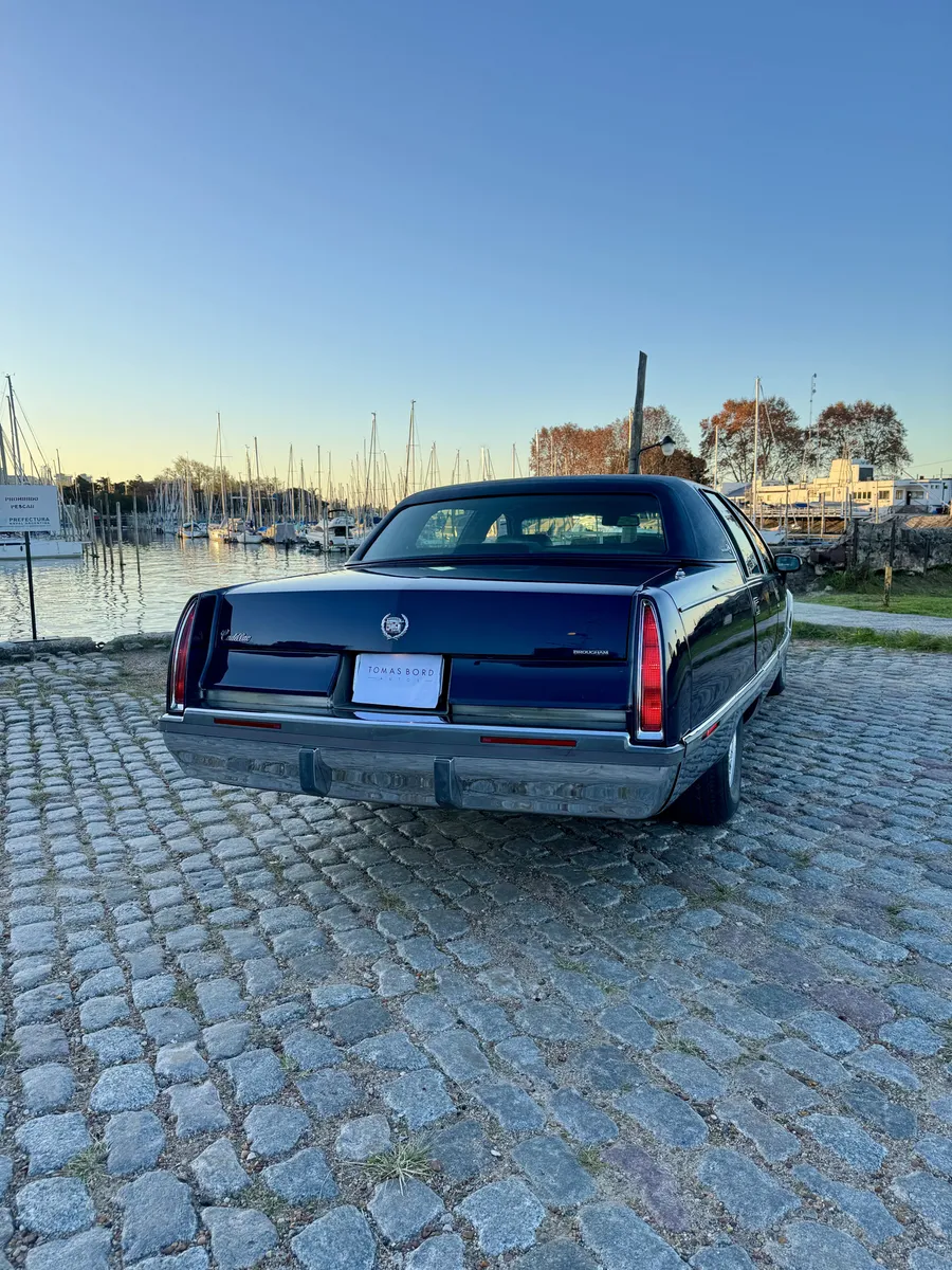 Mirá esta publicación de Cadillac Otros