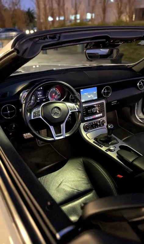 Mirá esta publicación de Mercedes Benz SLK