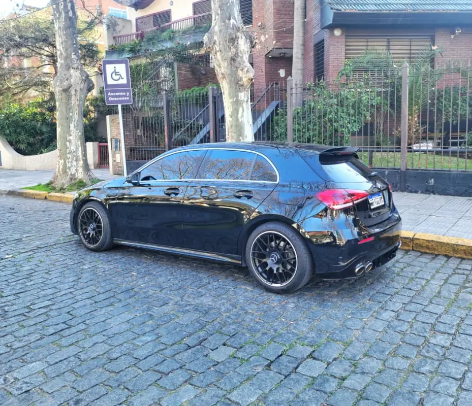Mira esta publicación de Mercedes Benz Clase A